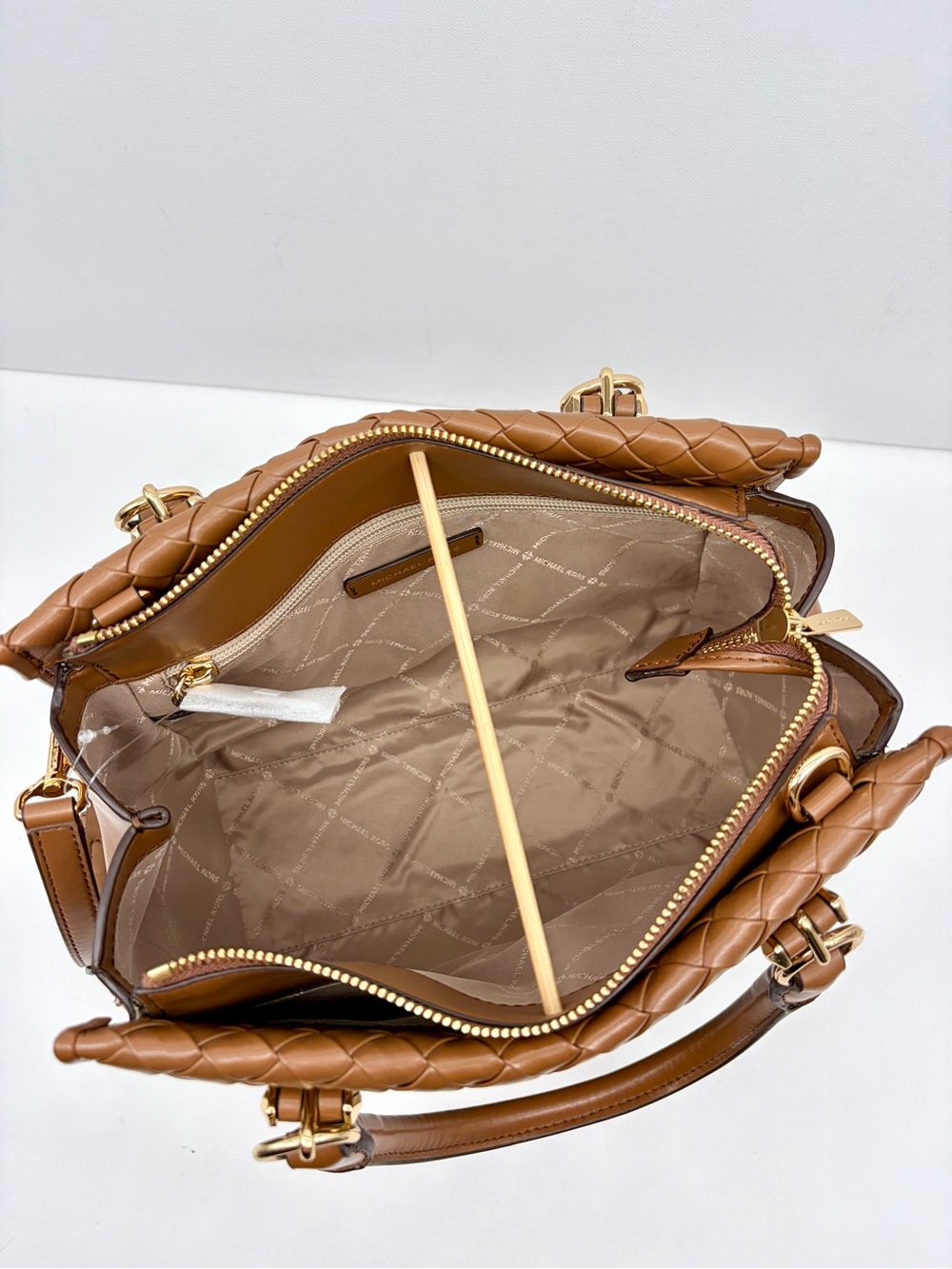 MICHAEL KORS Marilyn Medium Woven Satchel Crossbody Luggage - Picture 7 of 14